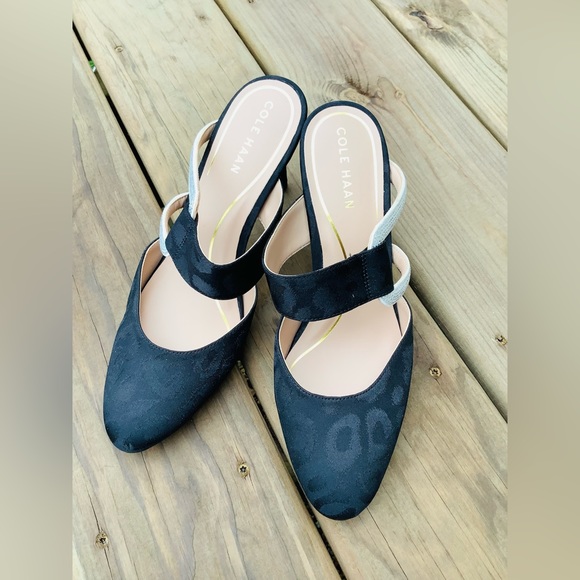 Very DRESSY🌹Embellished Mule pumps🌹🌹🌹 - Picture 3 of 13